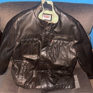 Mens used “excellent condition Levi’s leather coat”